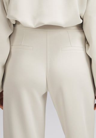 Softstreme Pintuck Mid-Rise Pant | Regular
