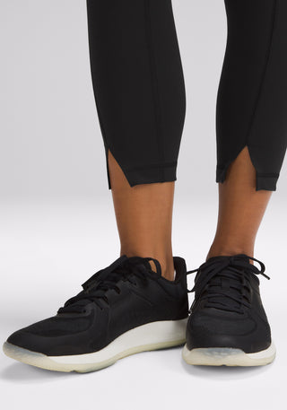 Wunder Train High-Rise Tight 25" | Hem Slit